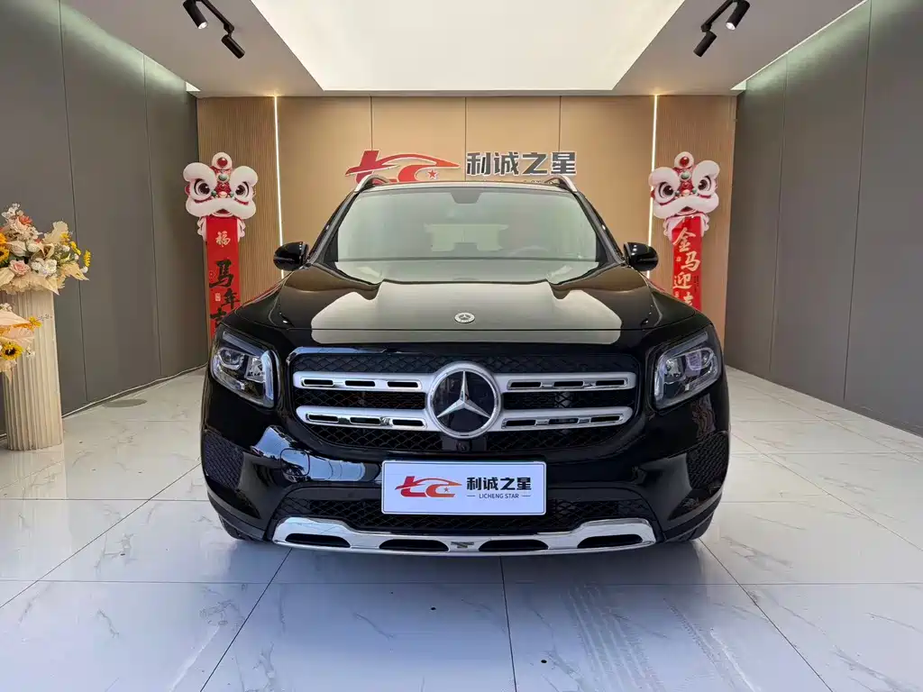 Mercedes-Benz GLB 2022 — фото 2