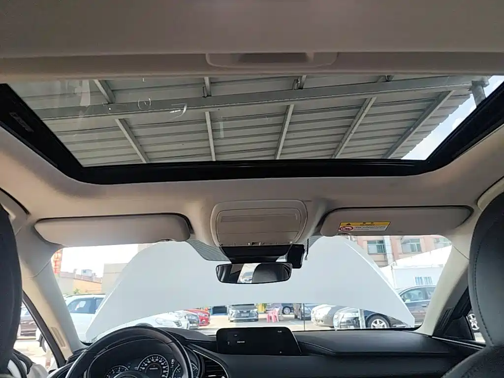 Mazda 3 Axela — миниатюра 18