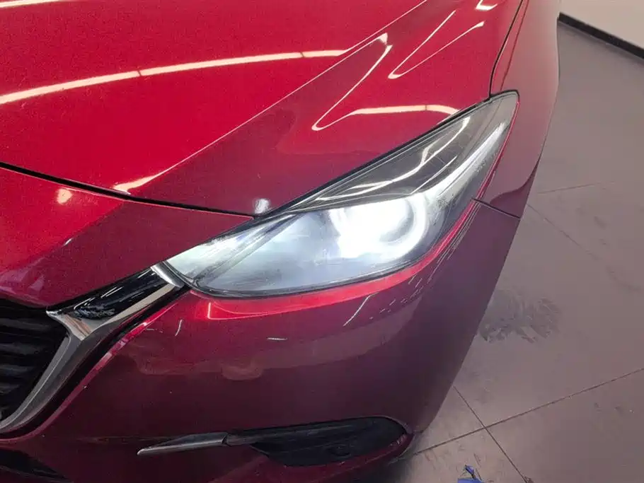 MAZDA  3 ANGKESAILA