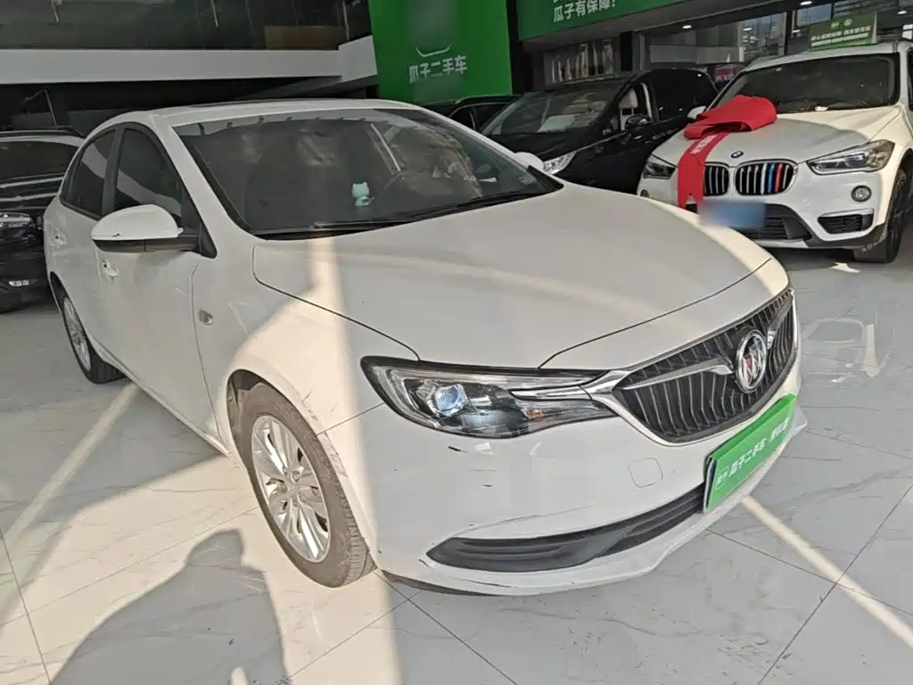 Buick Excelle — миниатюра 4