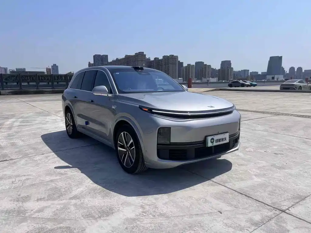 Li Auto IDEAL L8