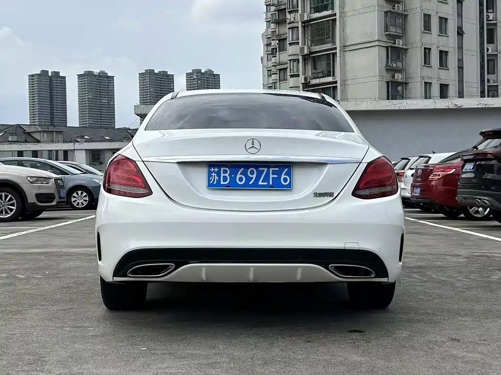 Mercedes-Benz C-Class — миниатюра 9