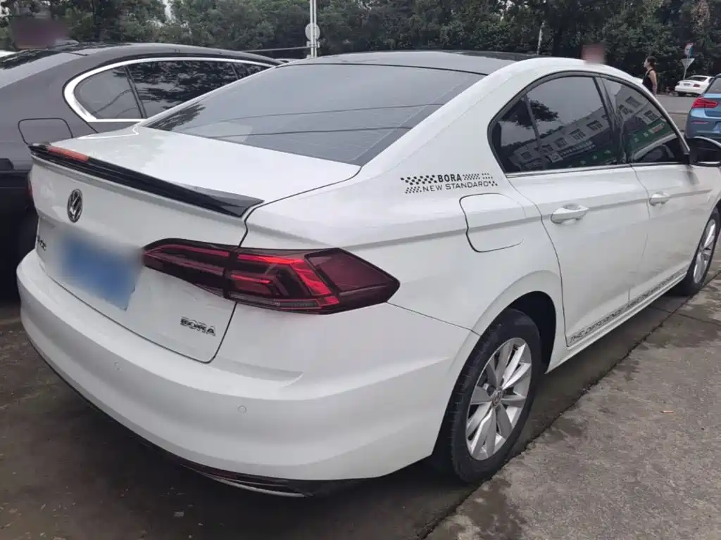Volkswagen Bora — миниатюра 7