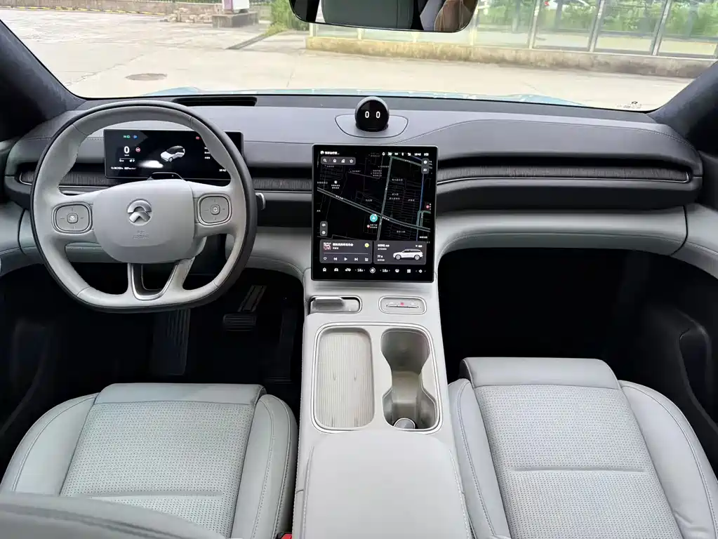 NIO ES6 — миниатюра 8