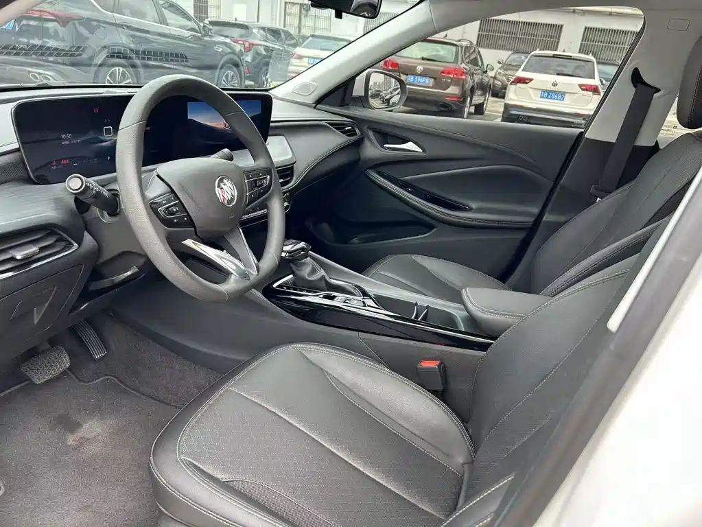 Buick Verano — миниатюра 15