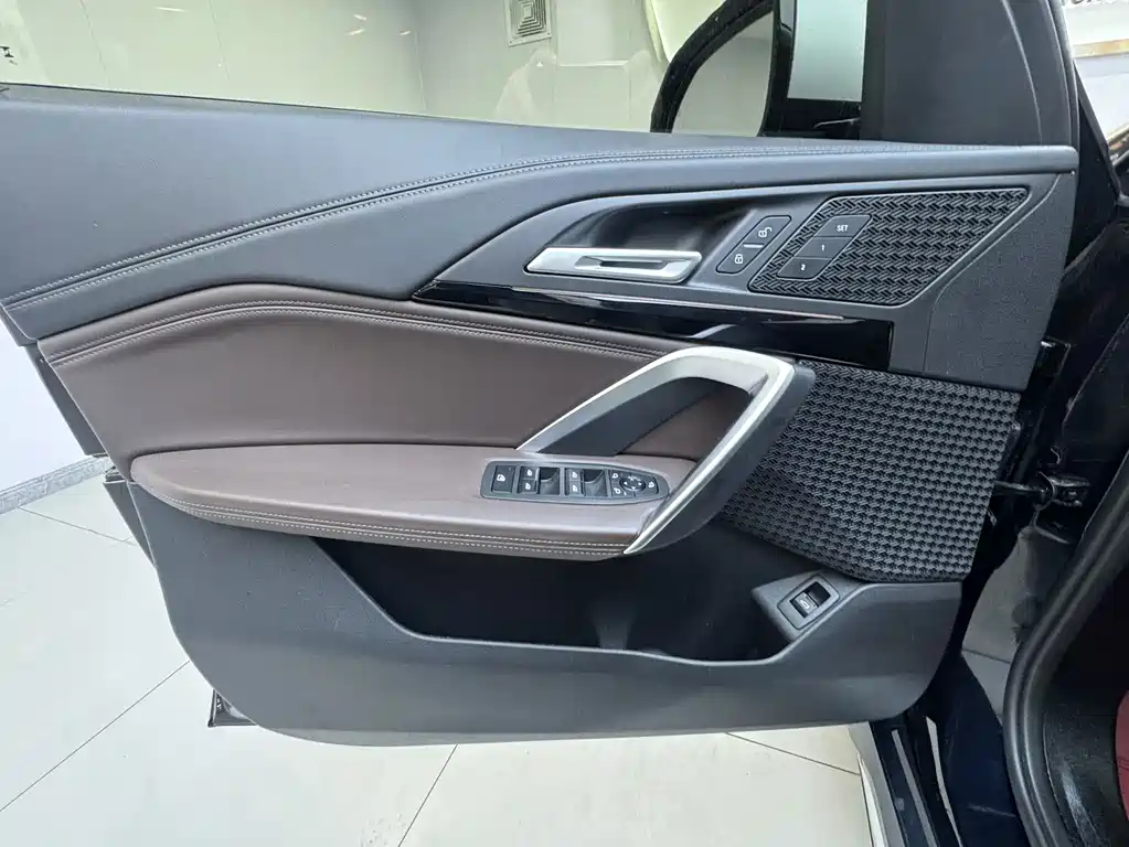 BMW X1 — миниатюра 17