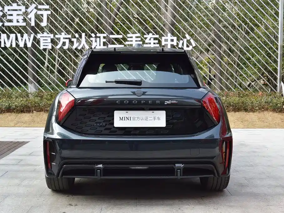 MINI ELECTRIC  JCW
