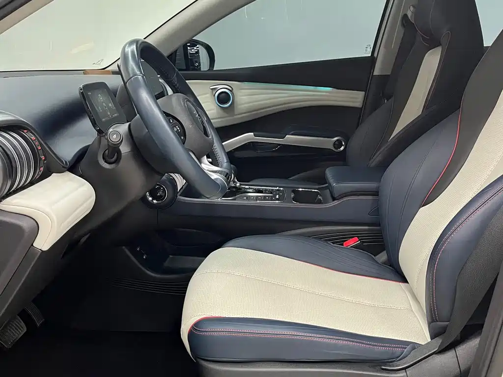 BYD Yuan Plus — миниатюра 15