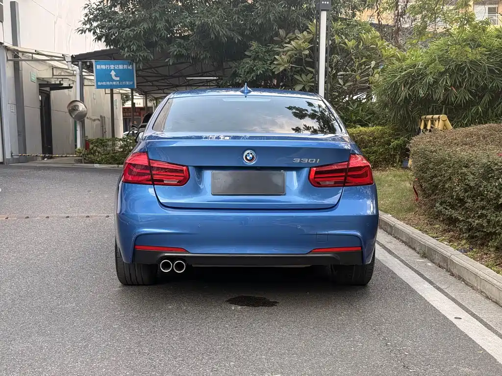 BMW 3 Series — миниатюра 6