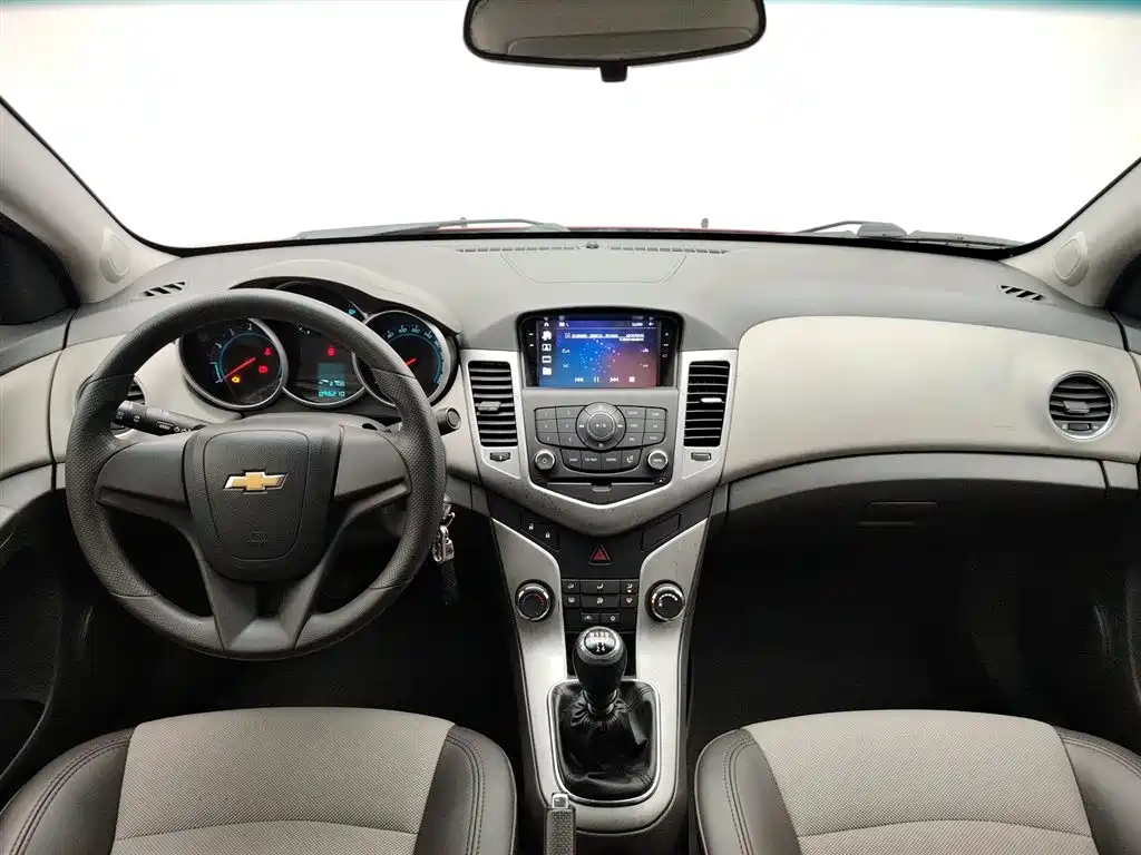 Chevrolet Cruze 2013 1.6L SL MT