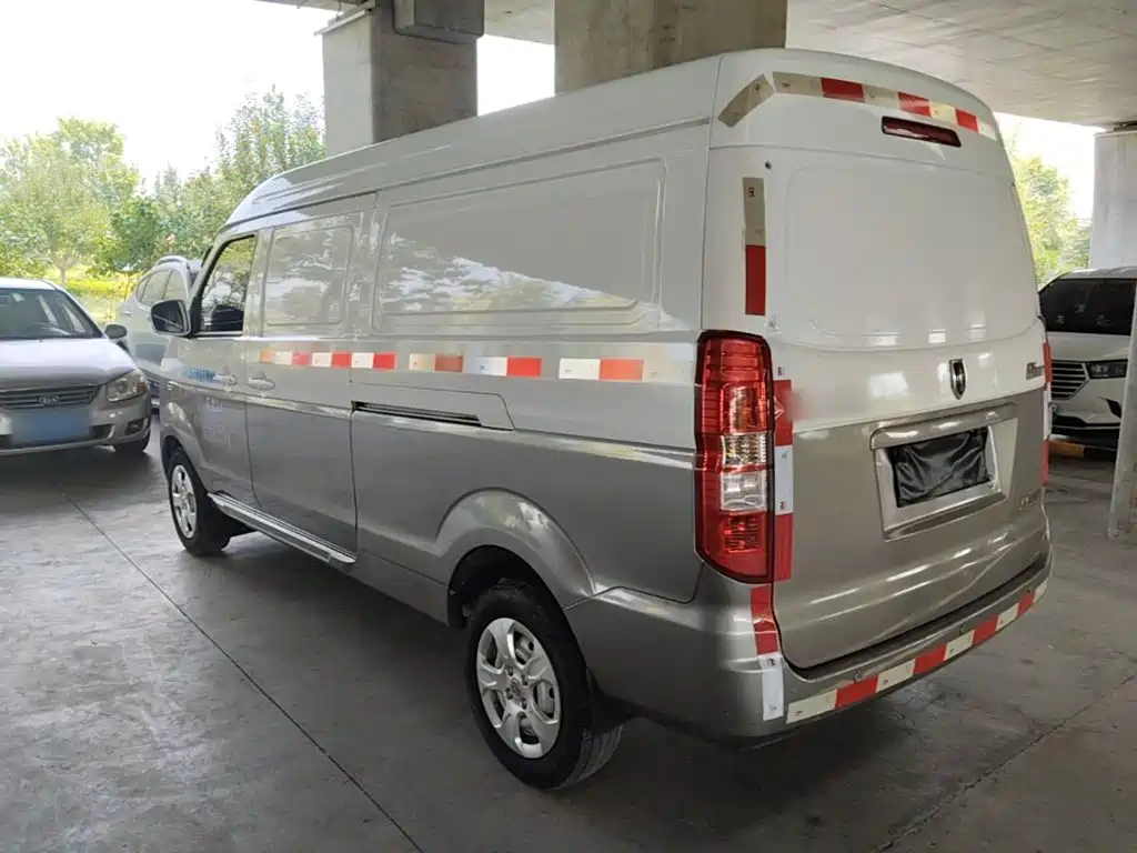 Jinbei Hiace X30L — миниатюра 5