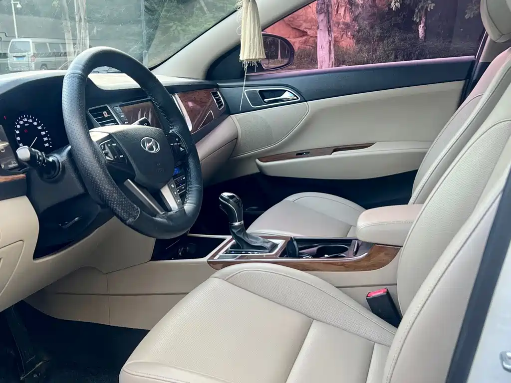 Hyundai Mistra — миниатюра 7