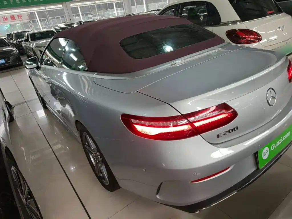 Mercedes-Benz E-Class (Import) — миниатюра 5