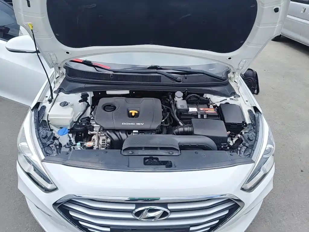 Hyundai Mistra — миниатюра 20