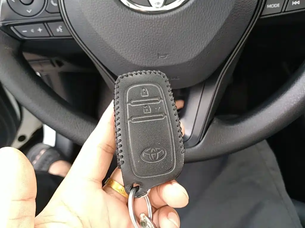 Toyota Corolla Cross — миниатюра 9