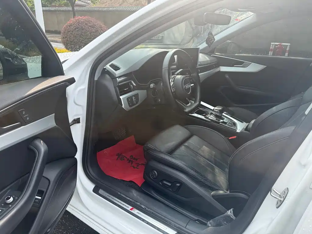 Audi A4L — миниатюра 7
