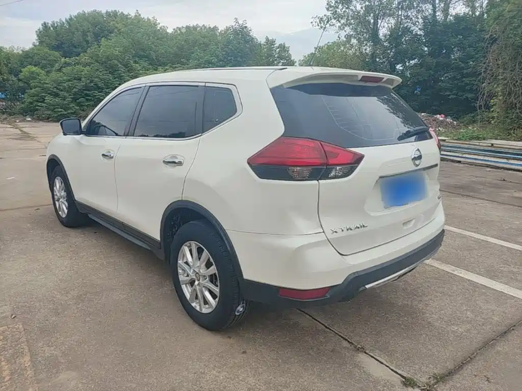 Nissan X-Trail — миниатюра 5