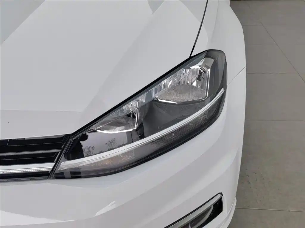 Volkswagen Golf 2020 200TSI DSG Comfort
