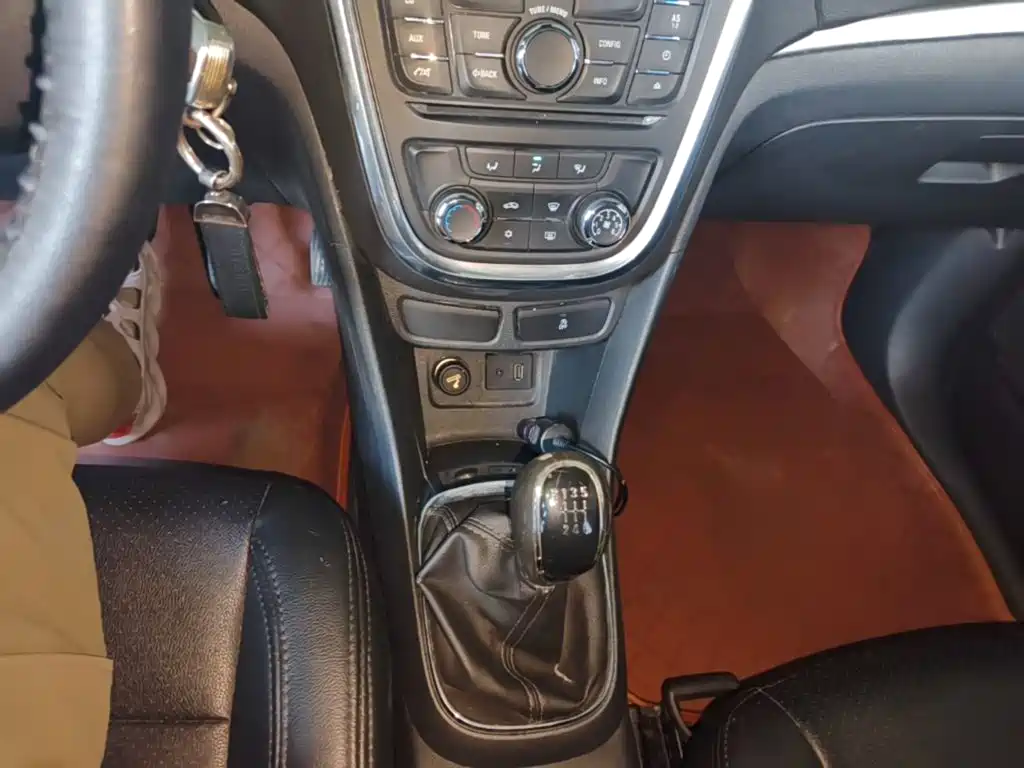 Buick Encore — миниатюра 14