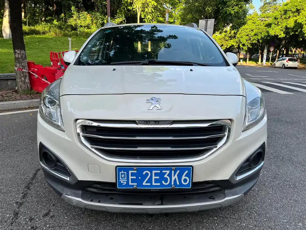 Peugeot 3008 2013 1.6THP AT