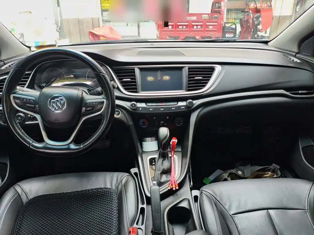 Buick Excelle — миниатюра 13