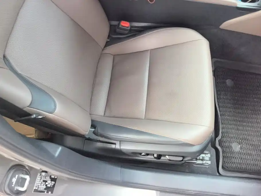 Lexus ES — миниатюра 8