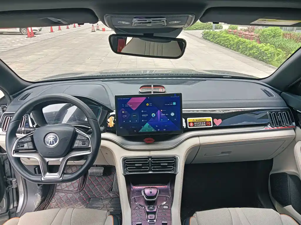 BYD PLUS New Energy — миниатюра 9
