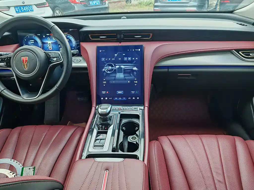 Hongqi Hongqi H5 — миниатюра 5