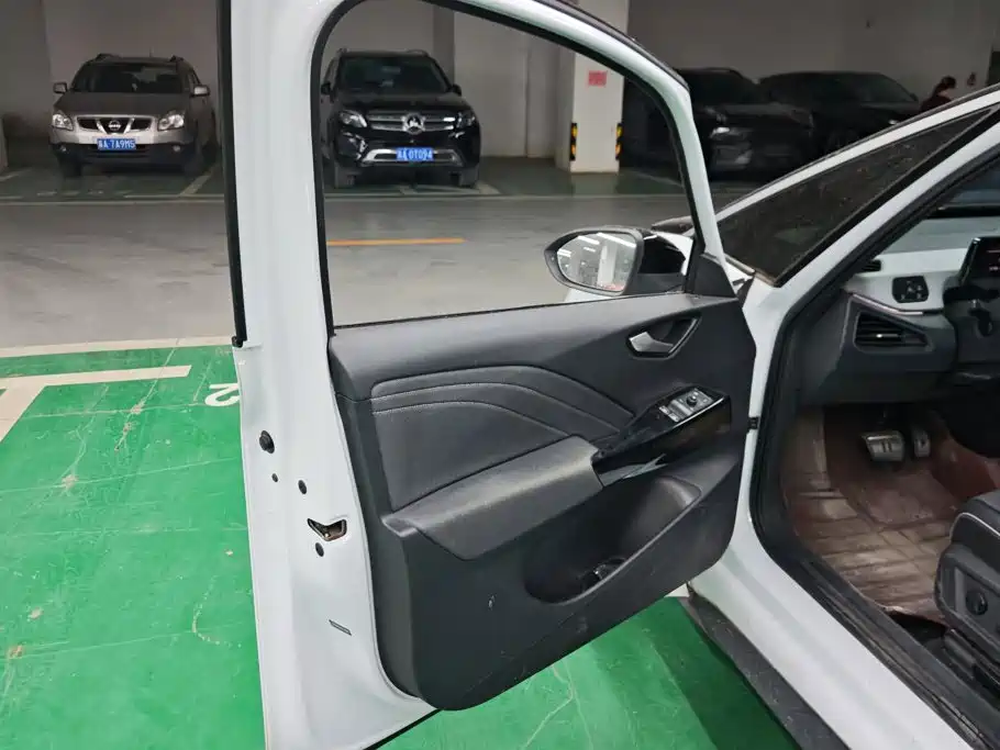 Volkswagen ID.3 — миниатюра 7