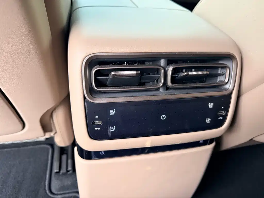 Li Auto Li i6 — миниатюра 9