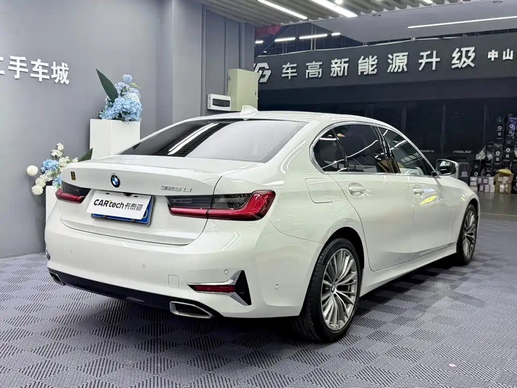 BMW 3 Series — миниатюра 14