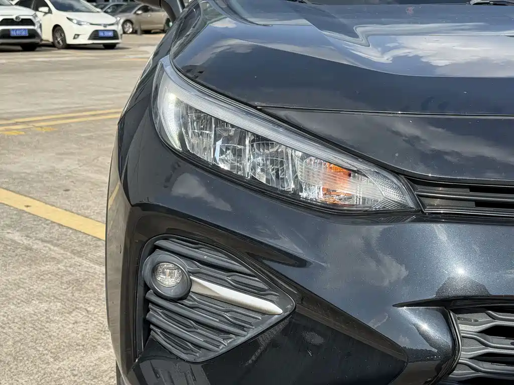 Toyota Wildlander — миниатюра 5