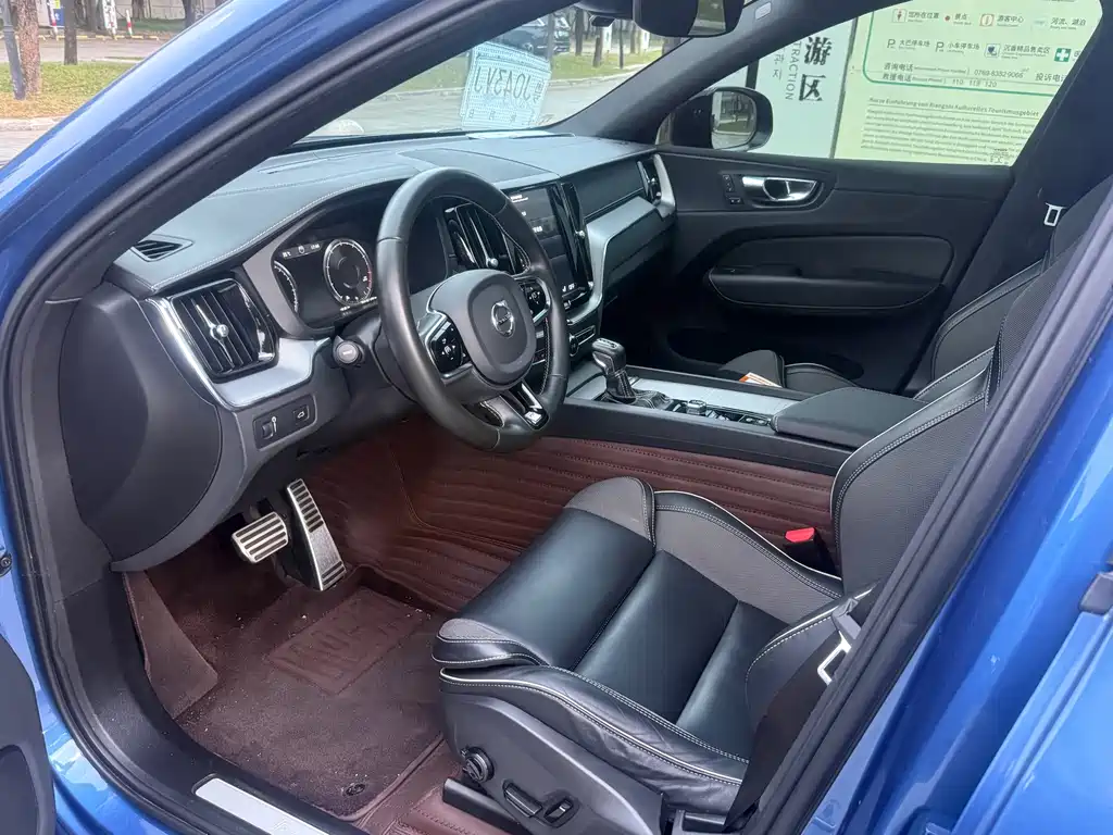 Volvo XC60 — миниатюра 4