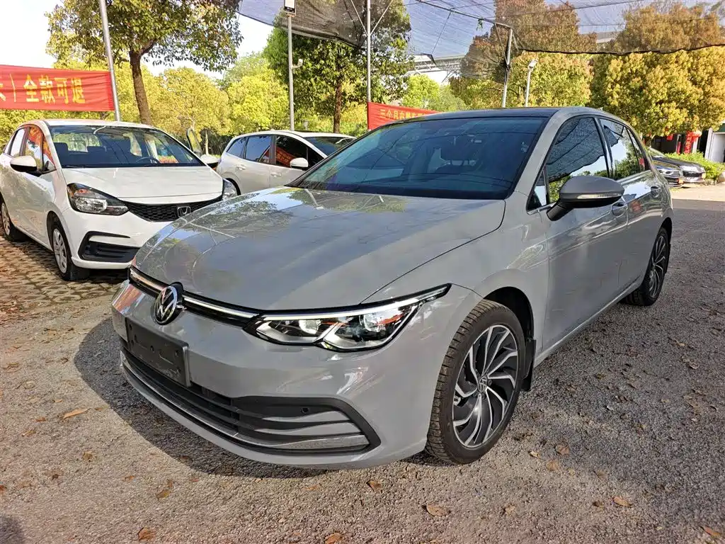 Volkswagen Golf 2022