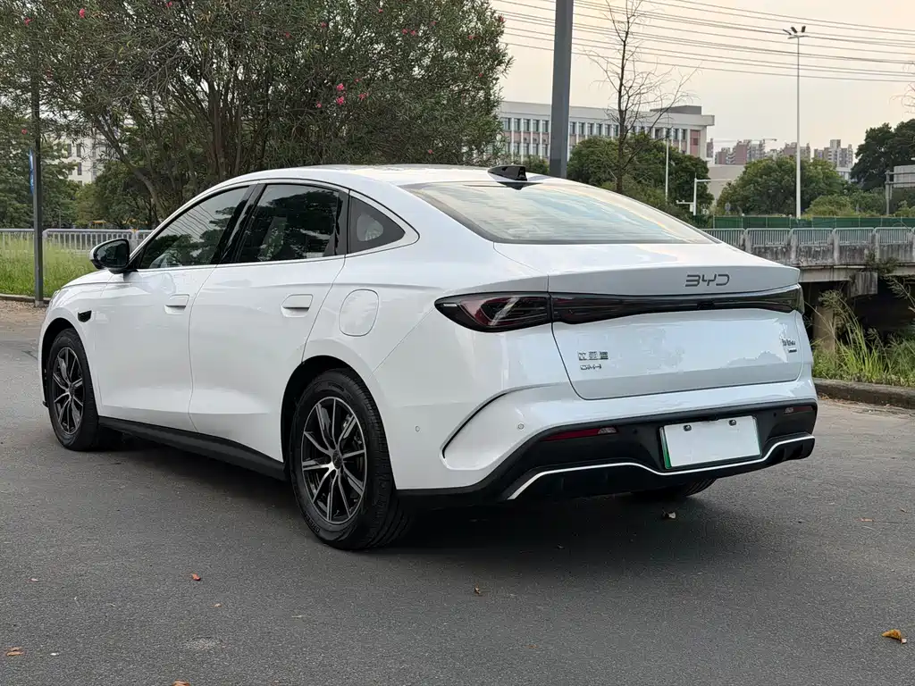 BYD Seal 06 — миниатюра 5