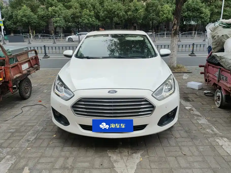 Ford Escort — миниатюра 2