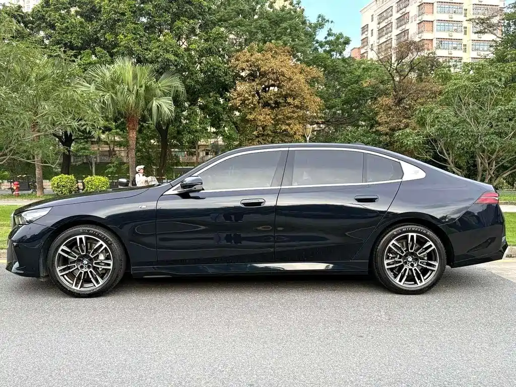 BMW 5 Series — фотографии объявления, Фото 15