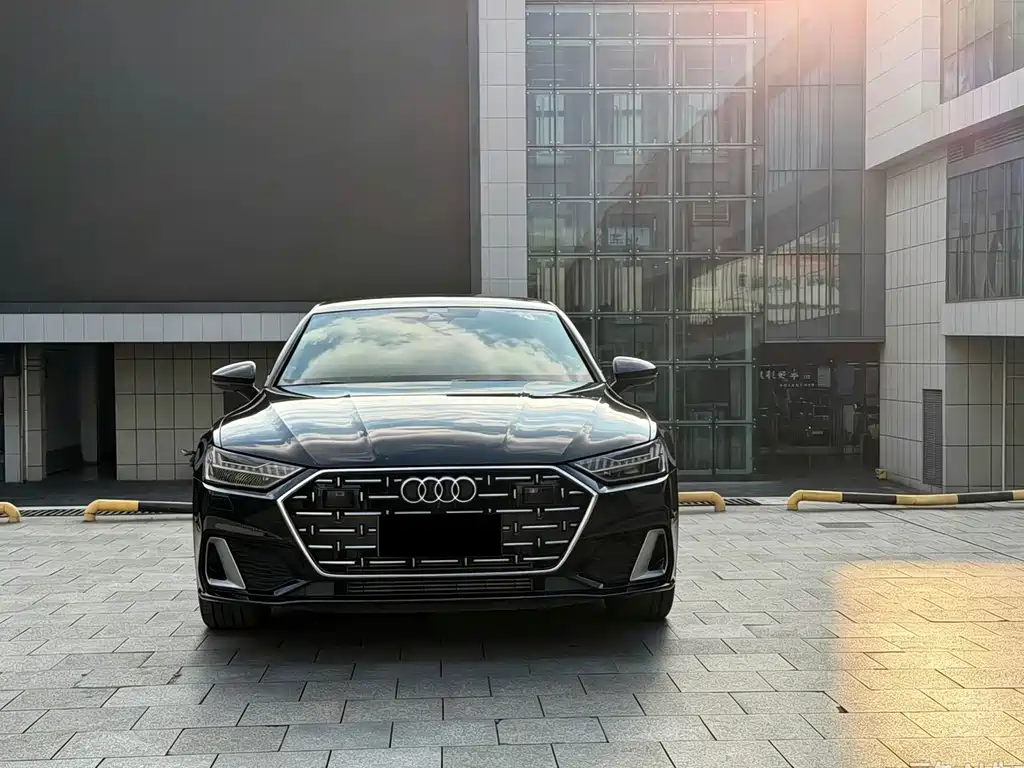 Audi A7L — миниатюра 3
