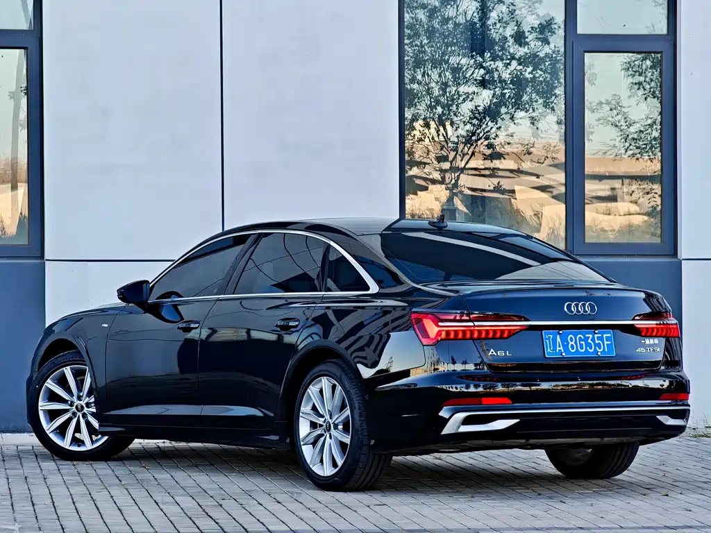 Audi A6L — миниатюра 4