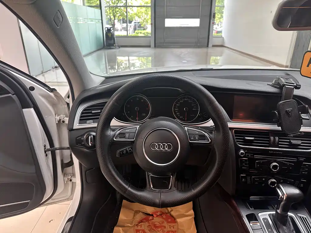 Audi A4L — фотографии объявления, Фото 11