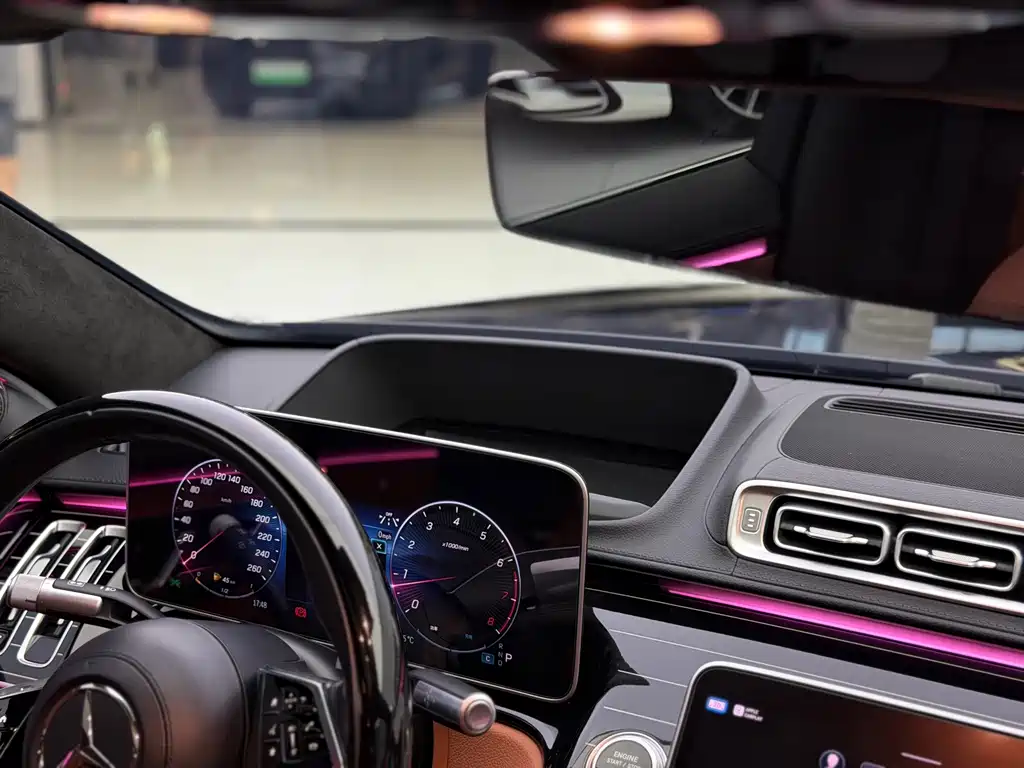 Mercedes-Benz S-Class — миниатюра 7