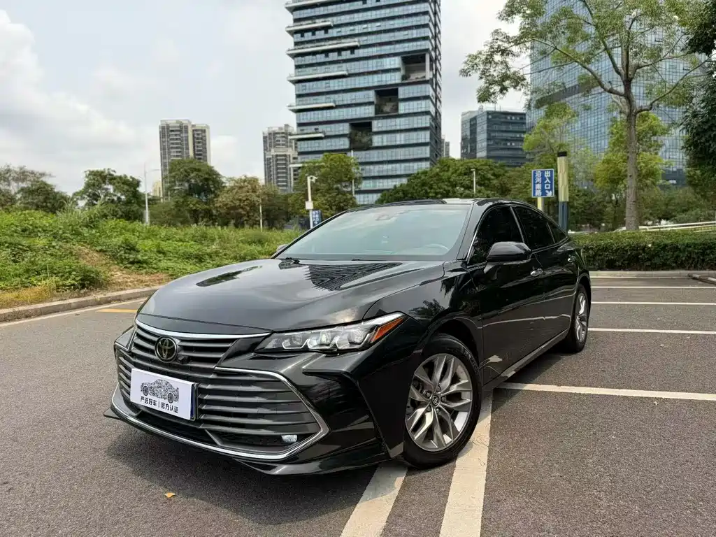 Toyota Avalon 2022