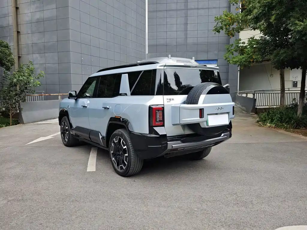 Fang Cheng Bao Leopard 8 — миниатюра 5