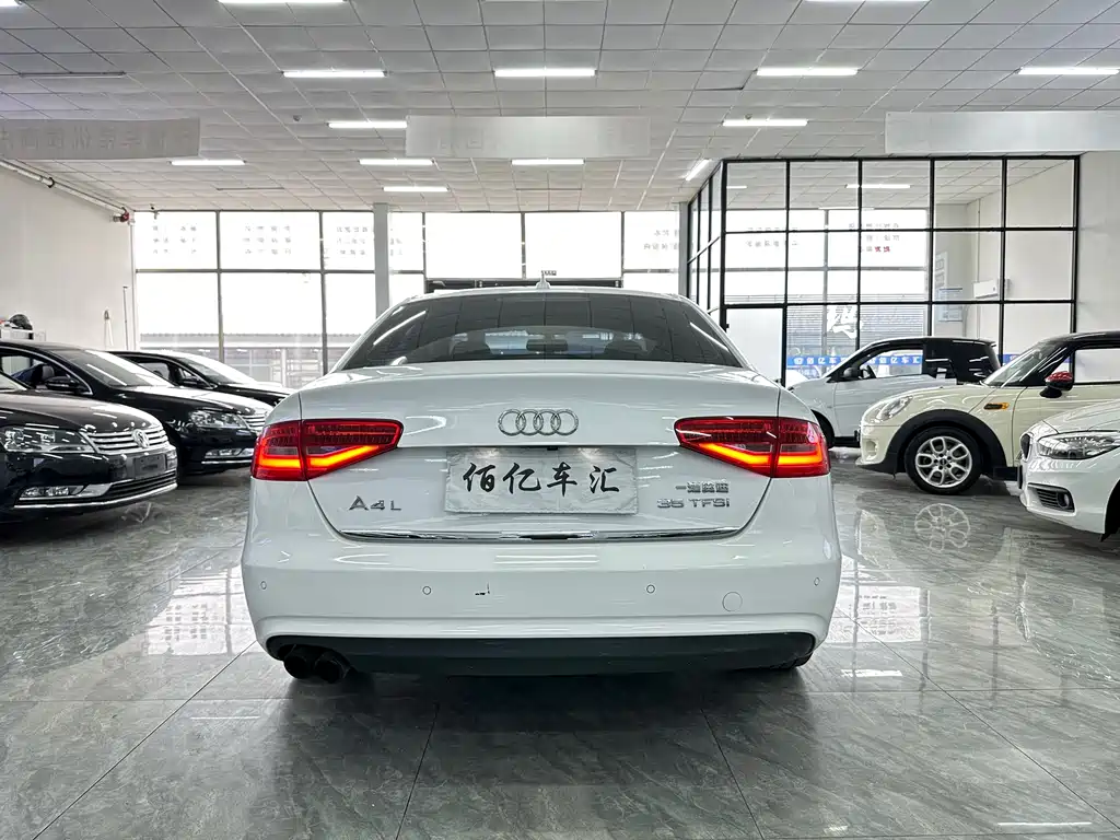 Audi A4L 2015 35 TFSI AT Comfort