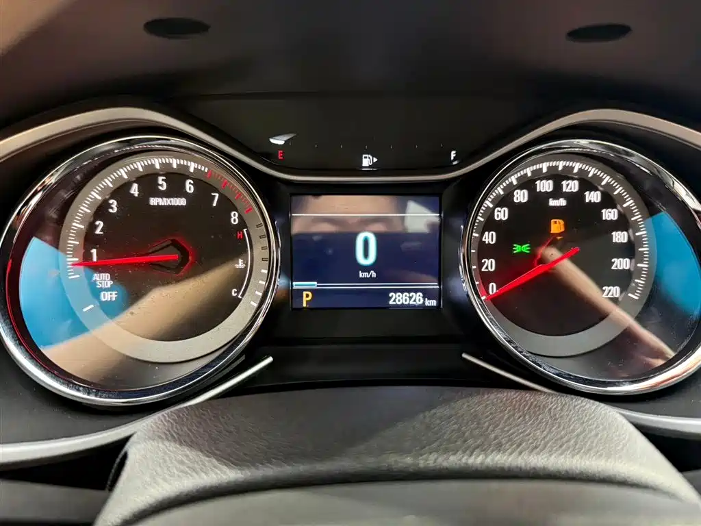 Chevrolet Orlando 2020 Redline 530T AT (5+2 )