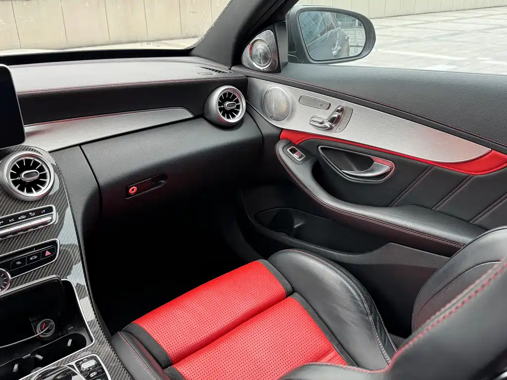 MERCEDES-BENZ C CLASS AMG