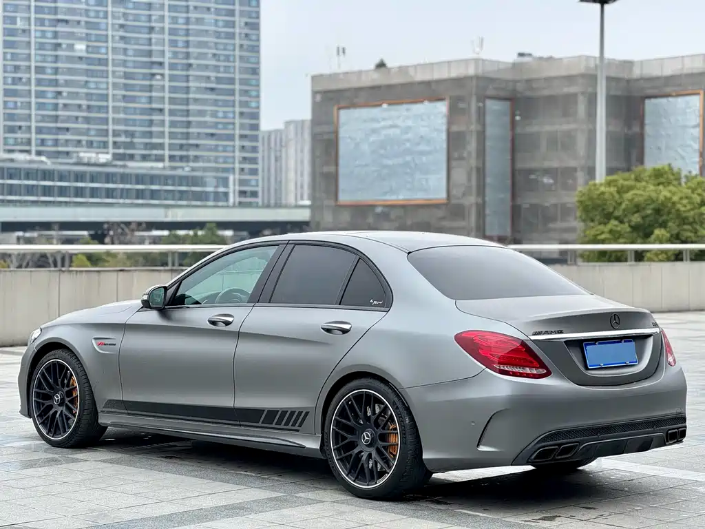 MERCEDES-BENZ C CLASS AMG