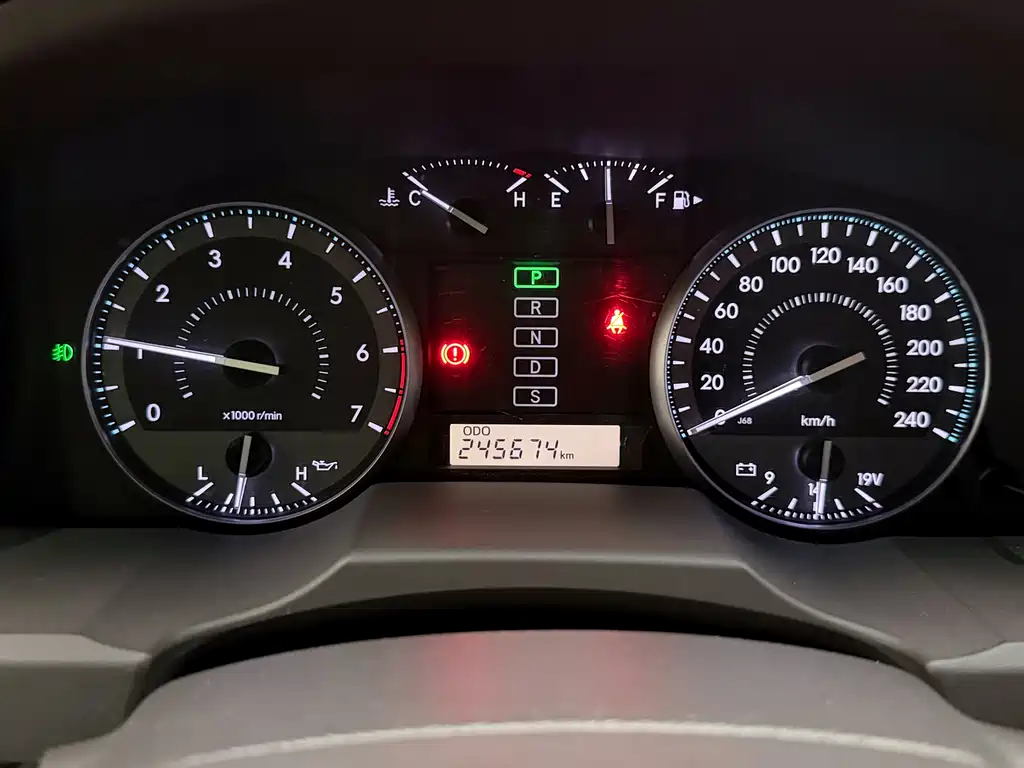 Toyota Land Cruiser — миниатюра 12