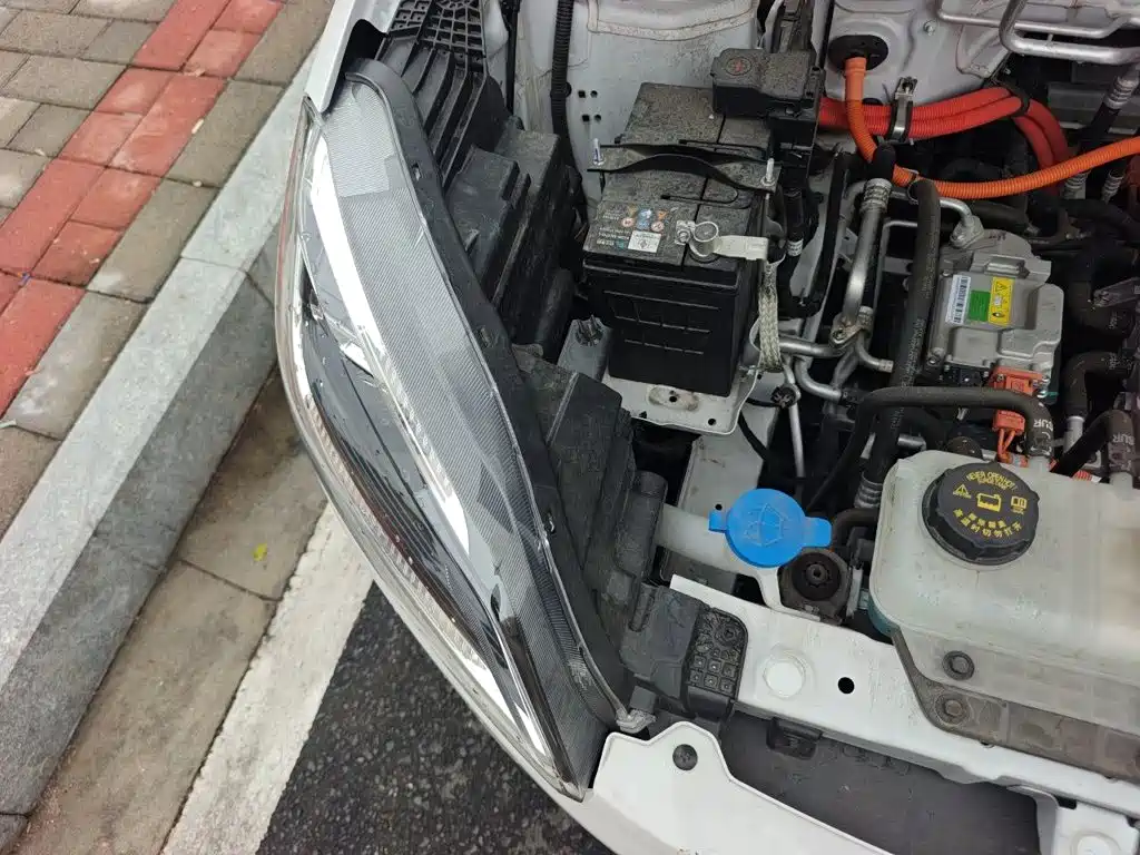 Wuling Hongguang EV — миниатюра 22
