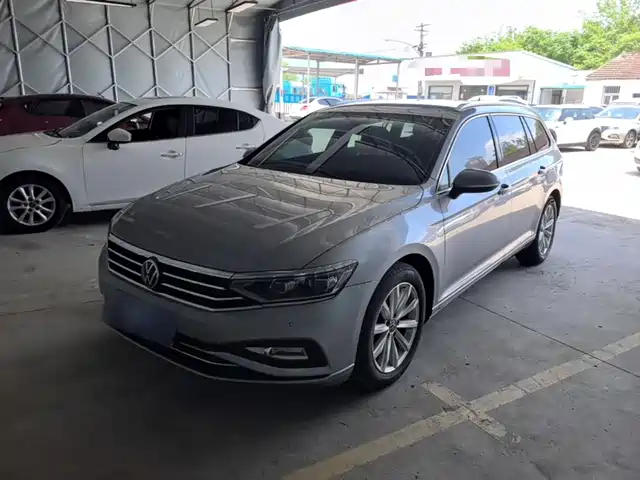 Volkswagen Variant